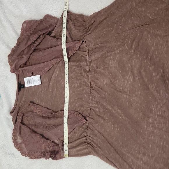 SOLD NWT Torrid brown blouse Size 2 - Picture 3 of 4